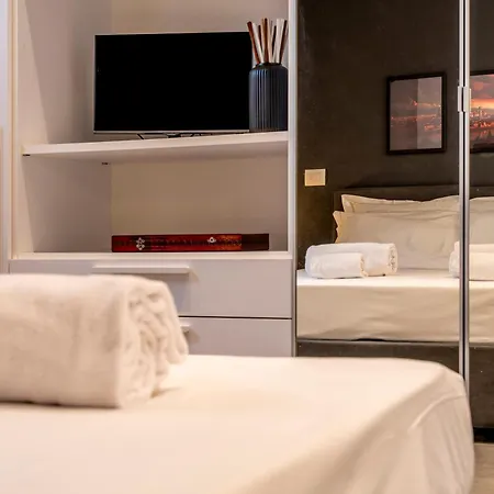 The Modern Nest Florencia